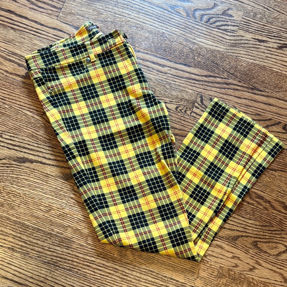 J. McLaughlin Yellow and Black Plaid Chinos